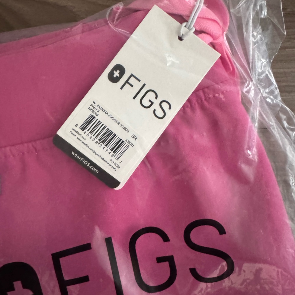 NWT Figs: F*ing Pink Scrub Set - size: S-R - Picture 5 of 5